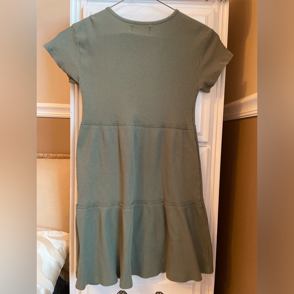 Old Navy Casual Olive Green Kids Dress - Picture 2 of 5